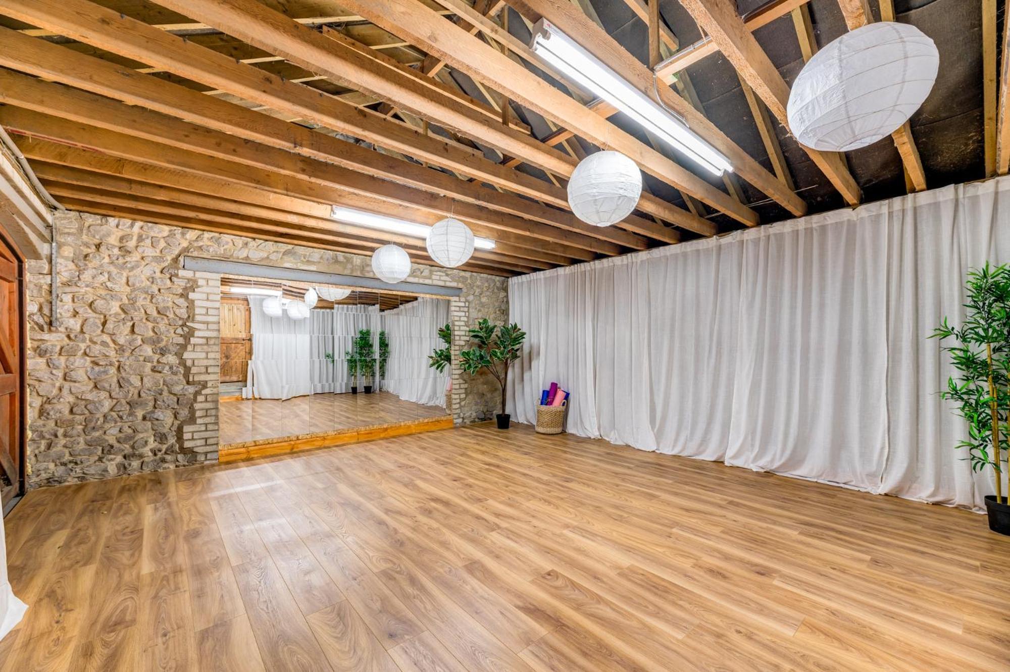 Central Malham Wellbeing Escape With Hot Tub Sleeps 8 Extérieur photo