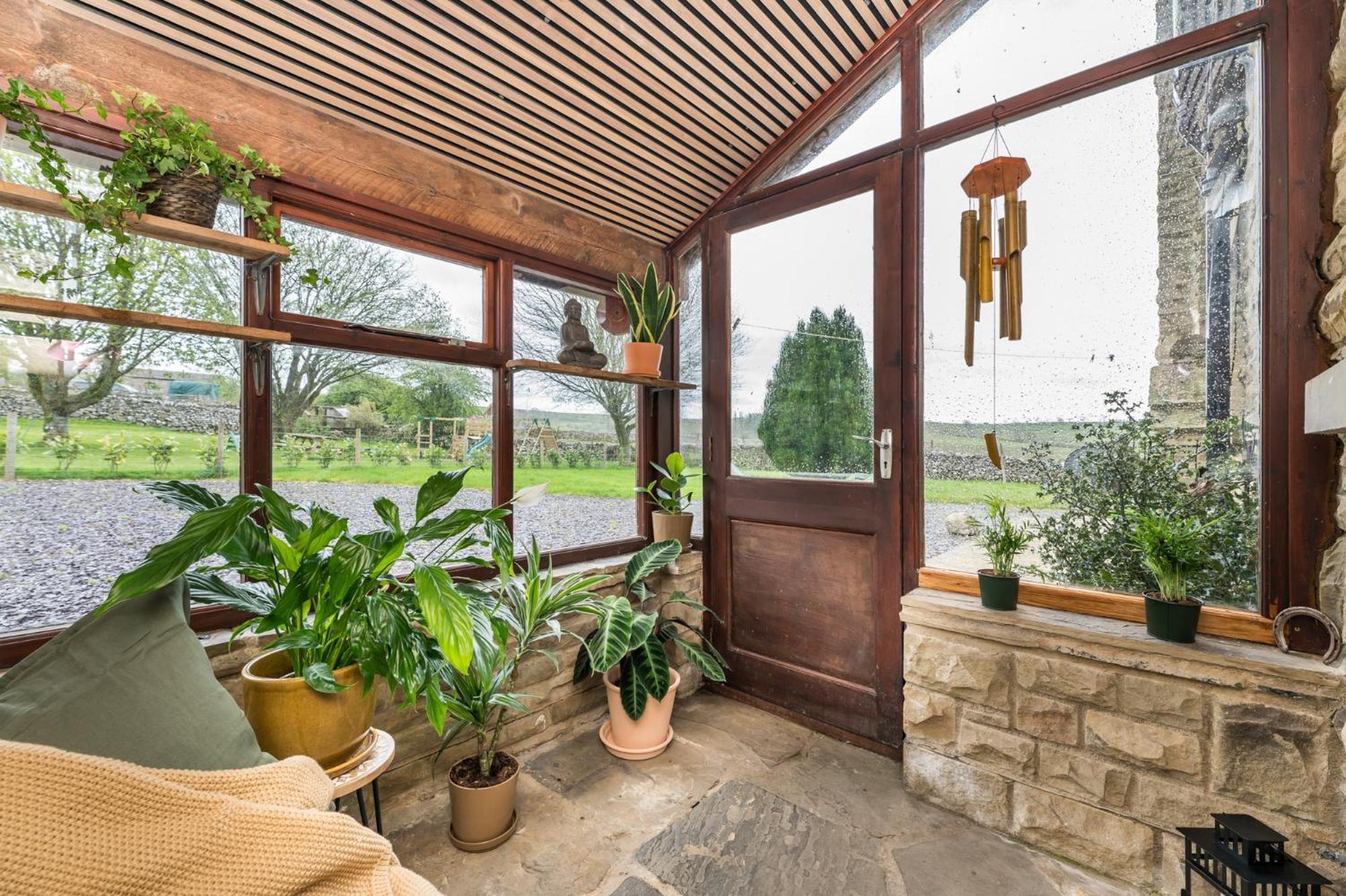 Central Malham Wellbeing Escape With Hot Tub Sleeps 8 Extérieur photo